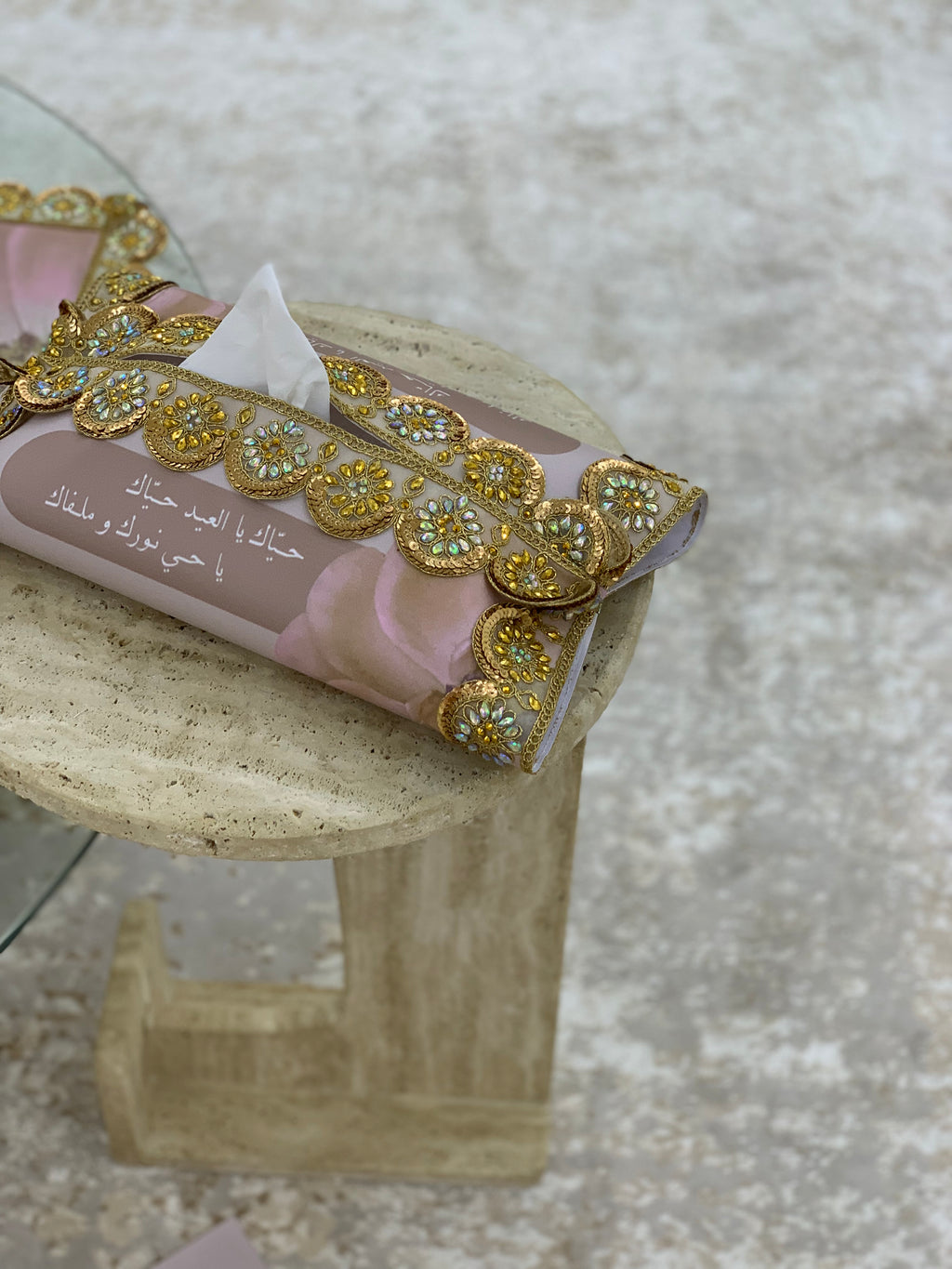 تلبيسة علبة كلينكس