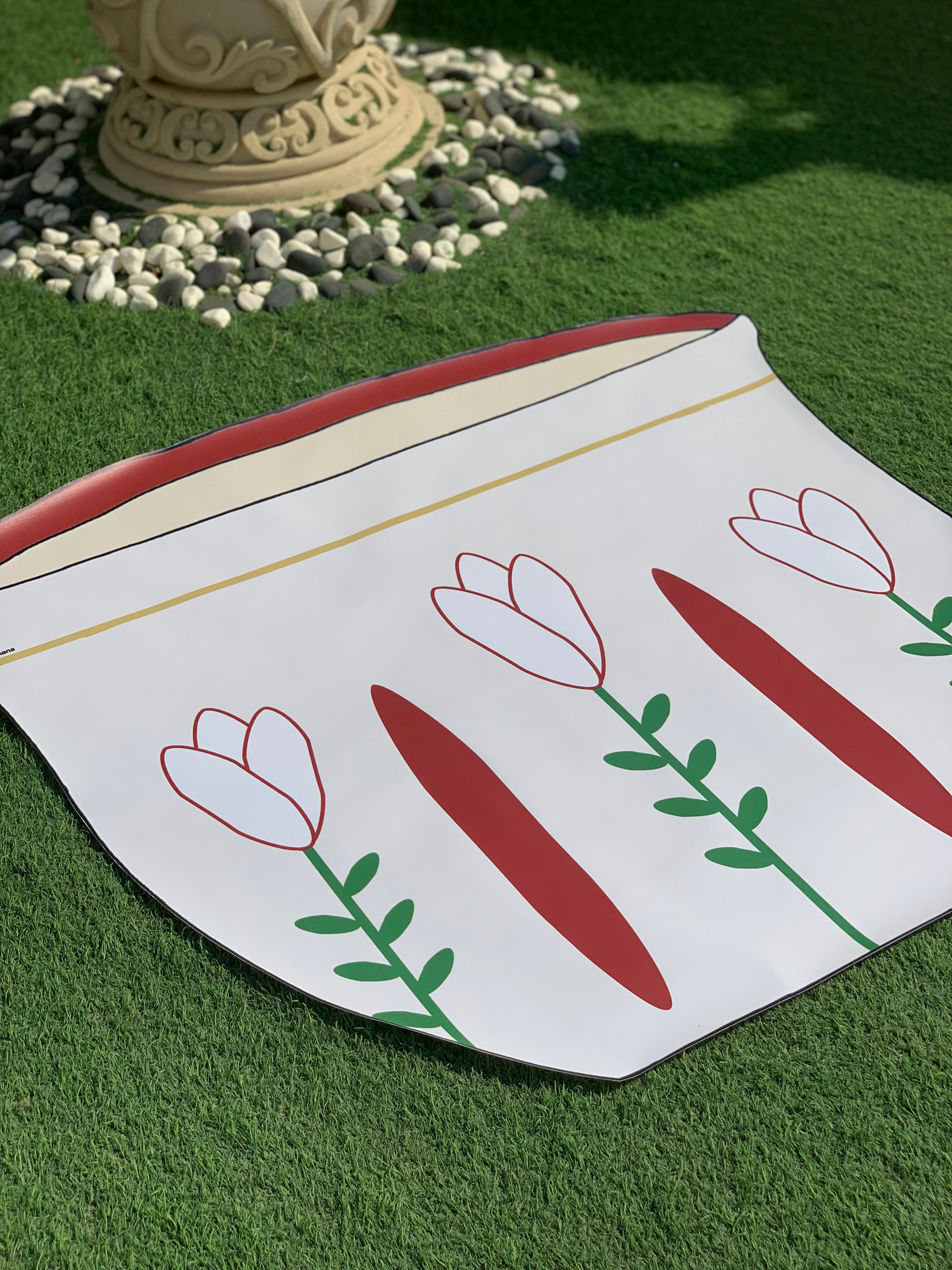 سفرة طعام بتشكيلة الفنجان