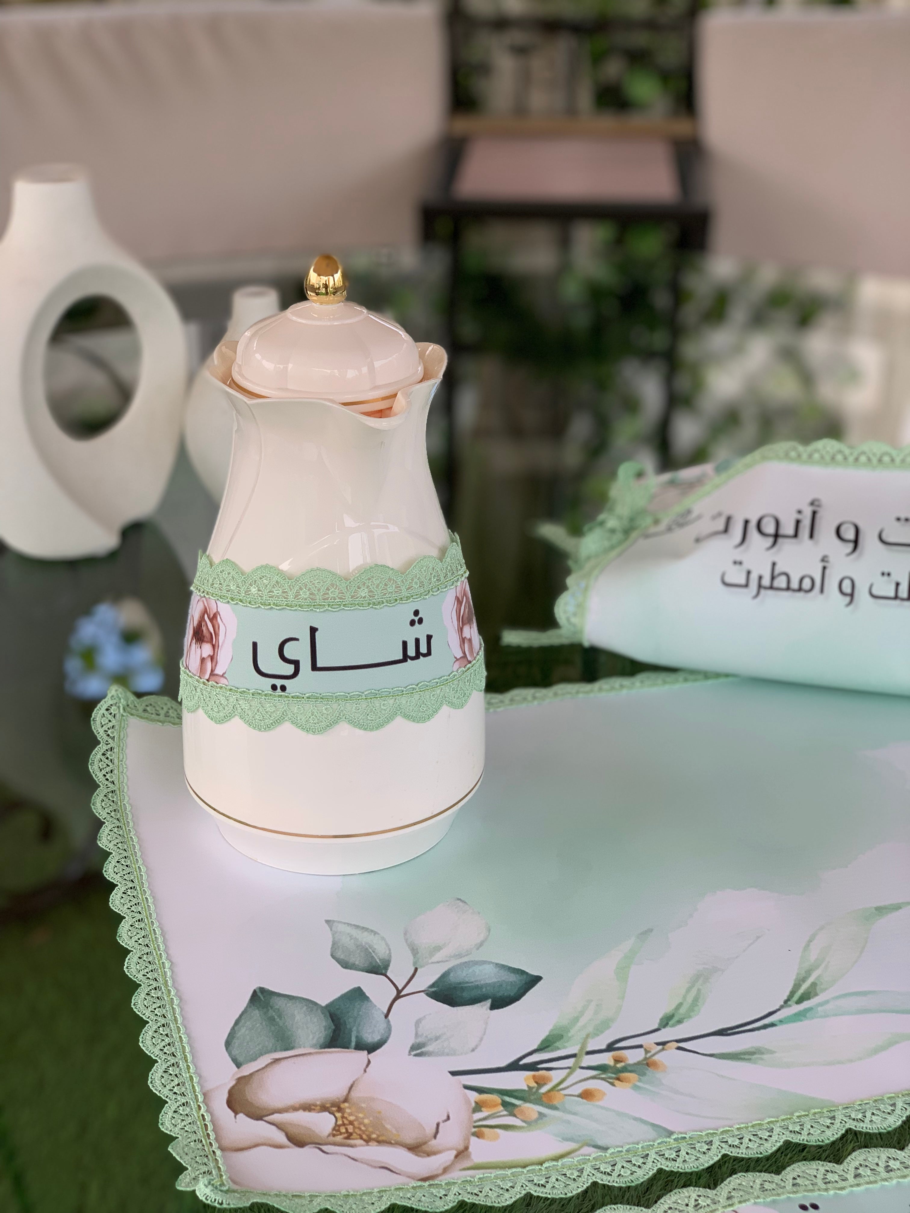 سفرة ضيافة الشاي و القهوة + تلبيسة علبة كلينكس