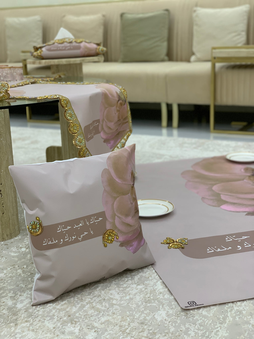 تلبيسة كوشينة (مخدة)