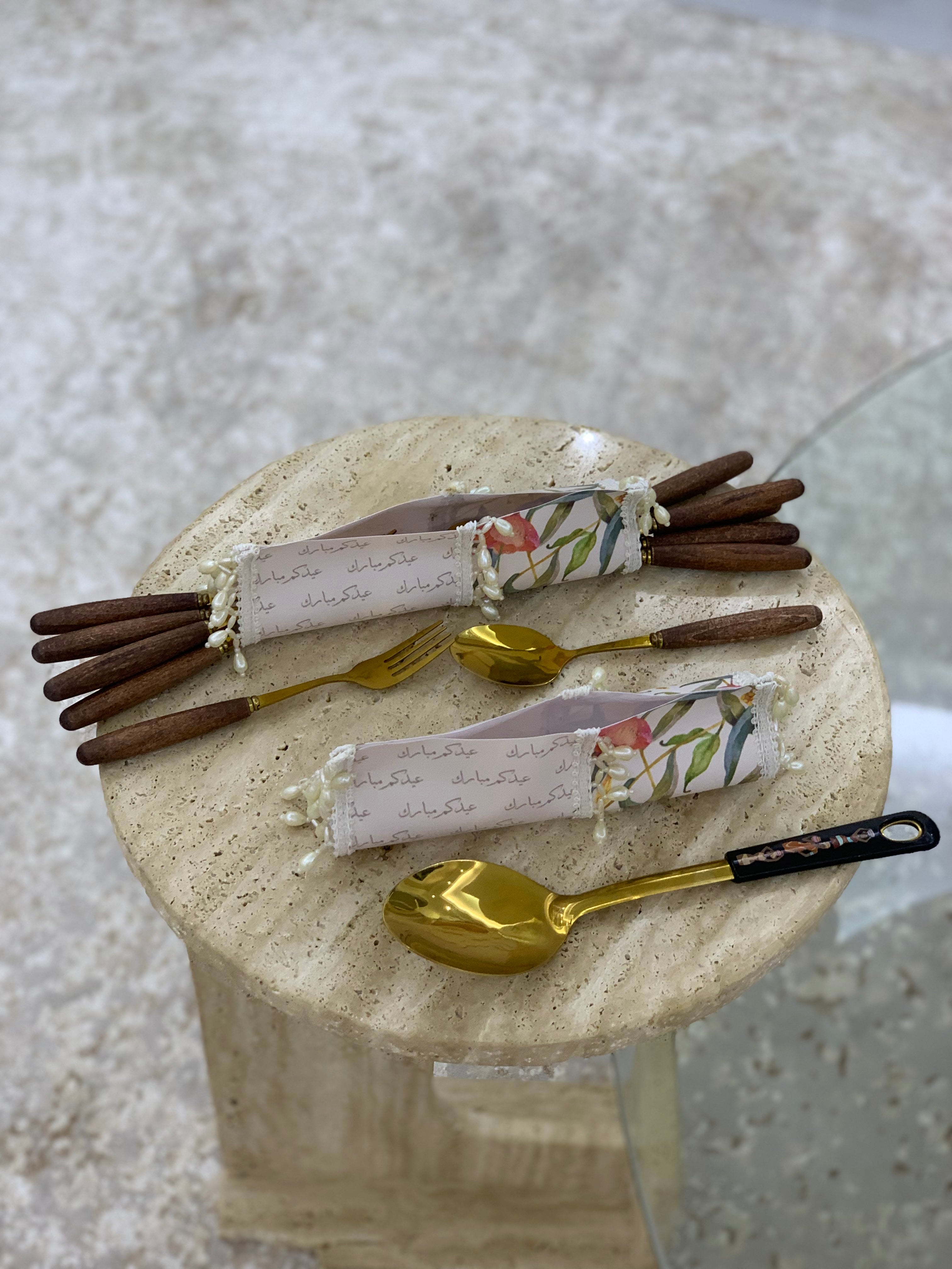 حافظات الملاعق